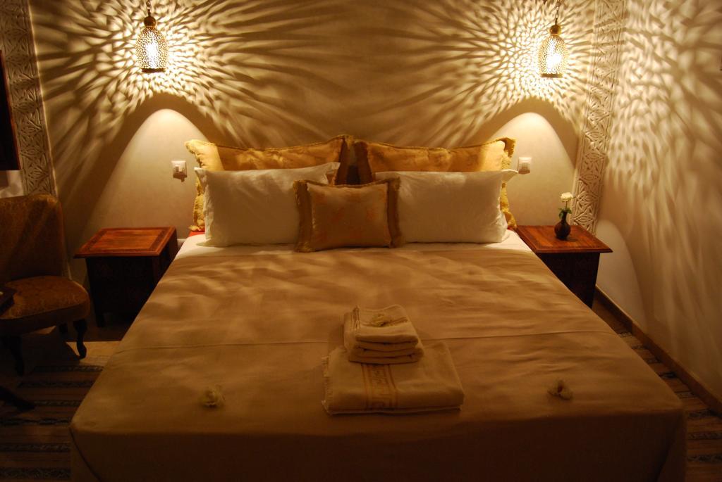 Riad Viva Marraquexe Exterior foto A bedroom at the hotel