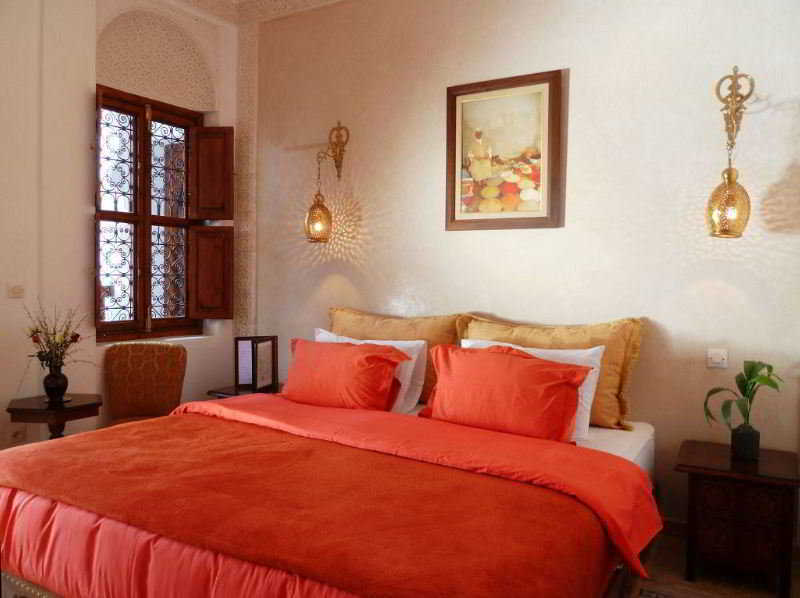 Riad Viva Marraquexe Exterior foto A bedroom in the Riad